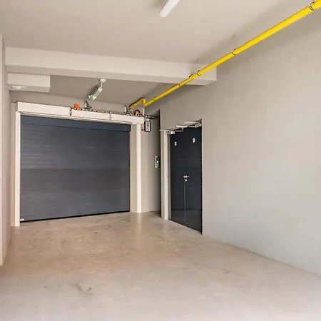 Brand New Studio Apartment #51 With Free Secure Parking In The Center Prag Exterior foto
